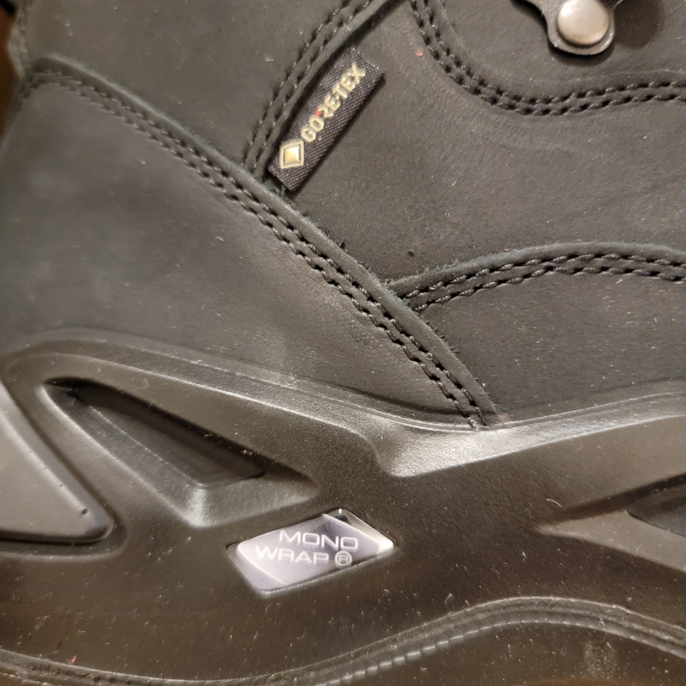Lowa Men's Hiking/Work Boots NEW